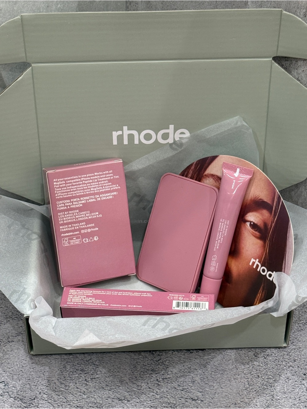 Rhode MagSafe Snap-On Lip Case for iPhone Magnetic Holder And Pretzel LIP TINT - Picture 3 of 5
